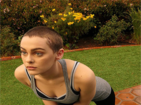 犯された金髪美女アスリート　大会前の熱い子宮に注がれた汚らわしき白濁液 サンプル動画サムネイル